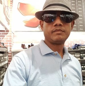 Meet your Posher, Jose manuel